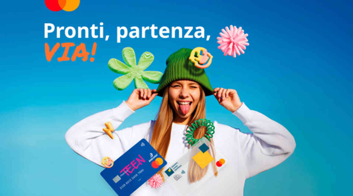 Ragazzina Con Carta Di Credito