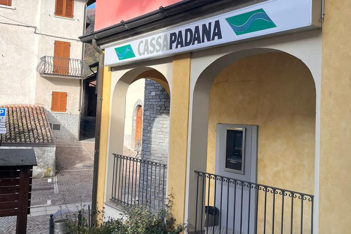 Atm AREASELF Pezzaze